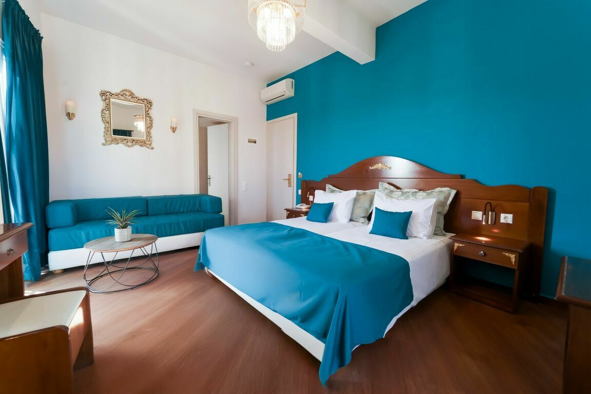 4._Deluxe_Rooms